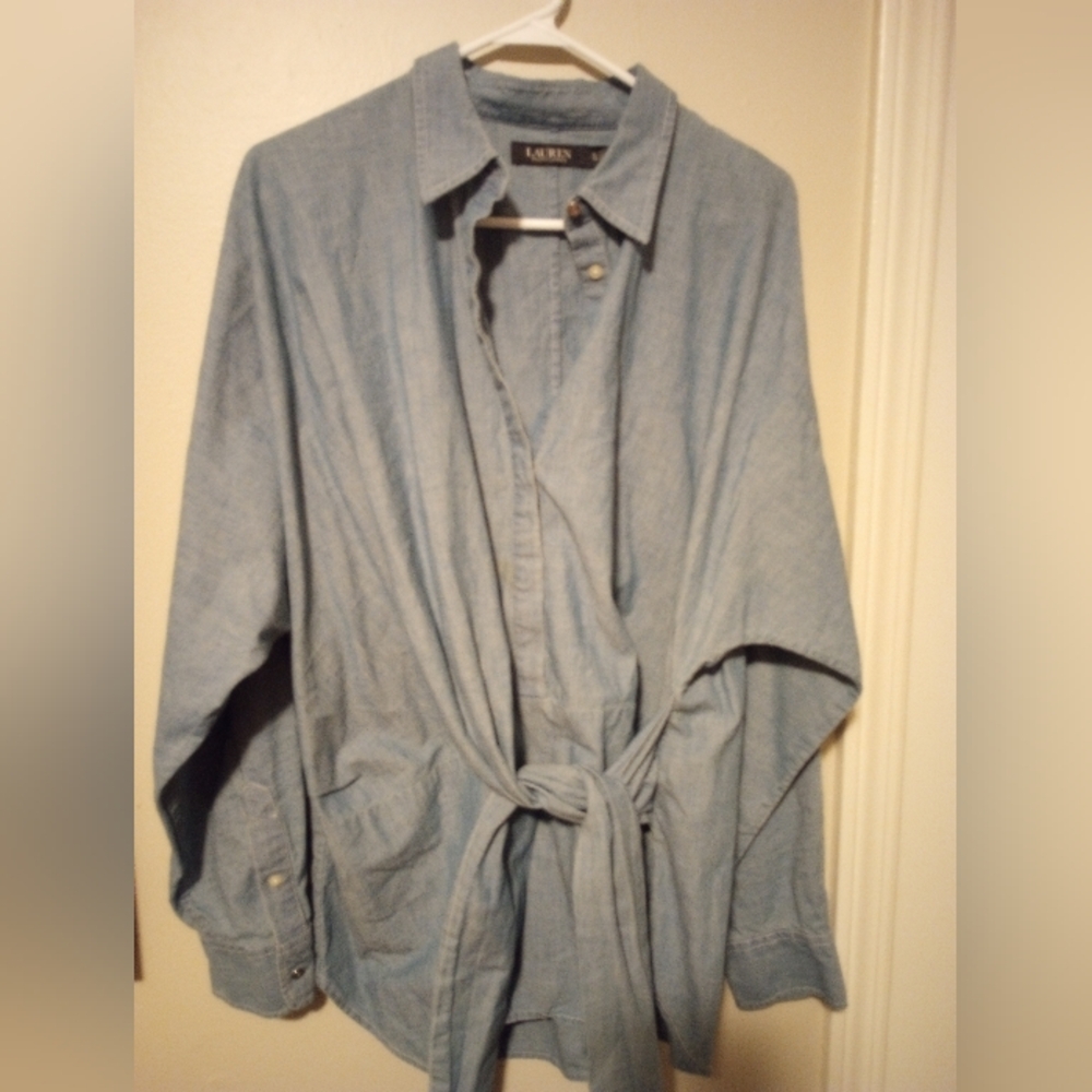Lauren Ralph Lauren women's tie front long sleeve dress shirt